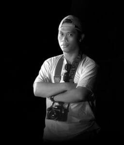 Stenly, Founder/Photographer